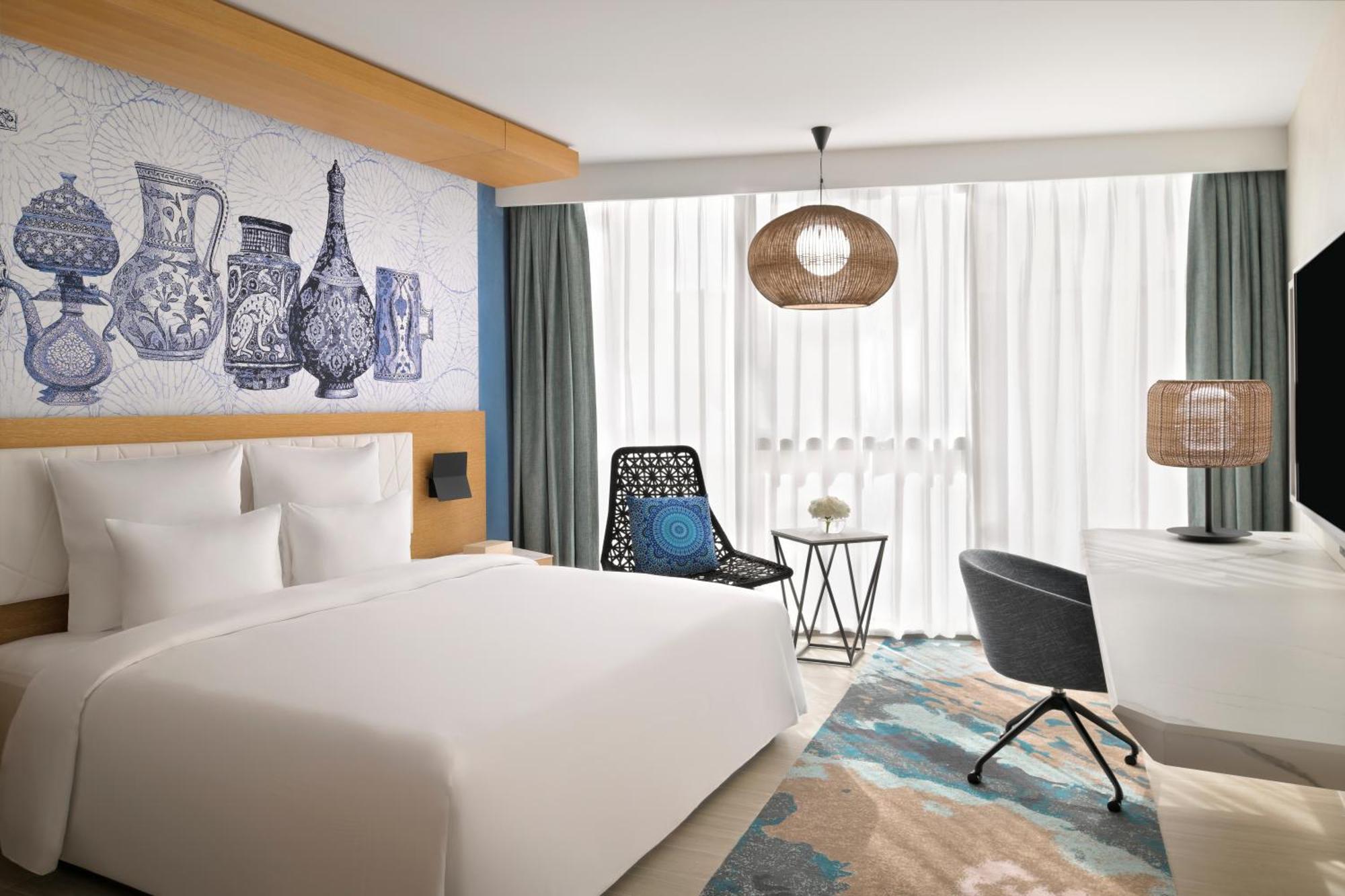 Moevenpick Hotel & Apartments Ghala Muscat Exteriör bild Deluxe Room